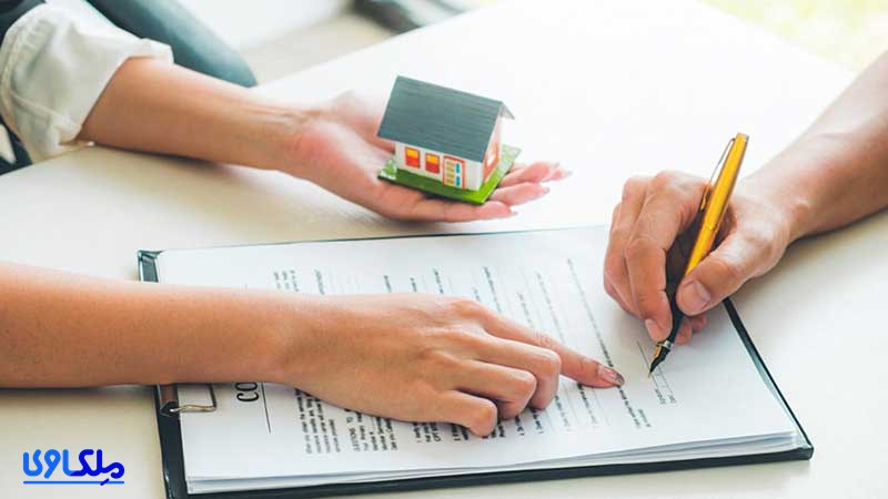 سوالاتی که باید در هنگام فروش خانه از مشاور املاک درخواست کنید: نکات مهم در فروش خانه